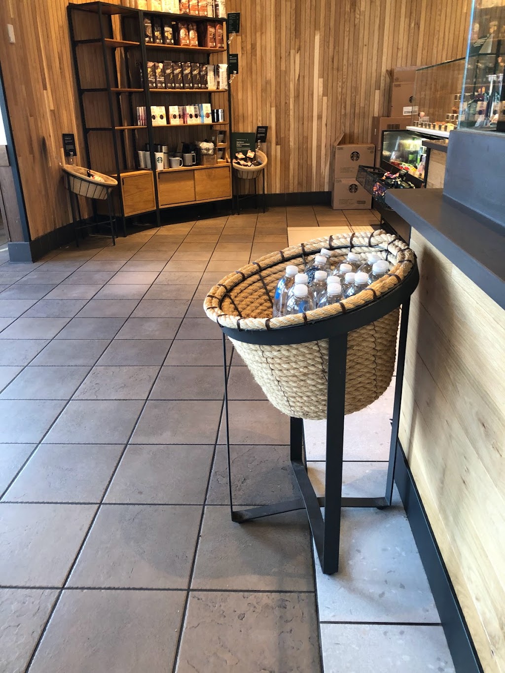 Starbucks | cafe | 1820 MN-36, Roseville, MN 55113, USA | 6516313089 OR +1 651-631-3089