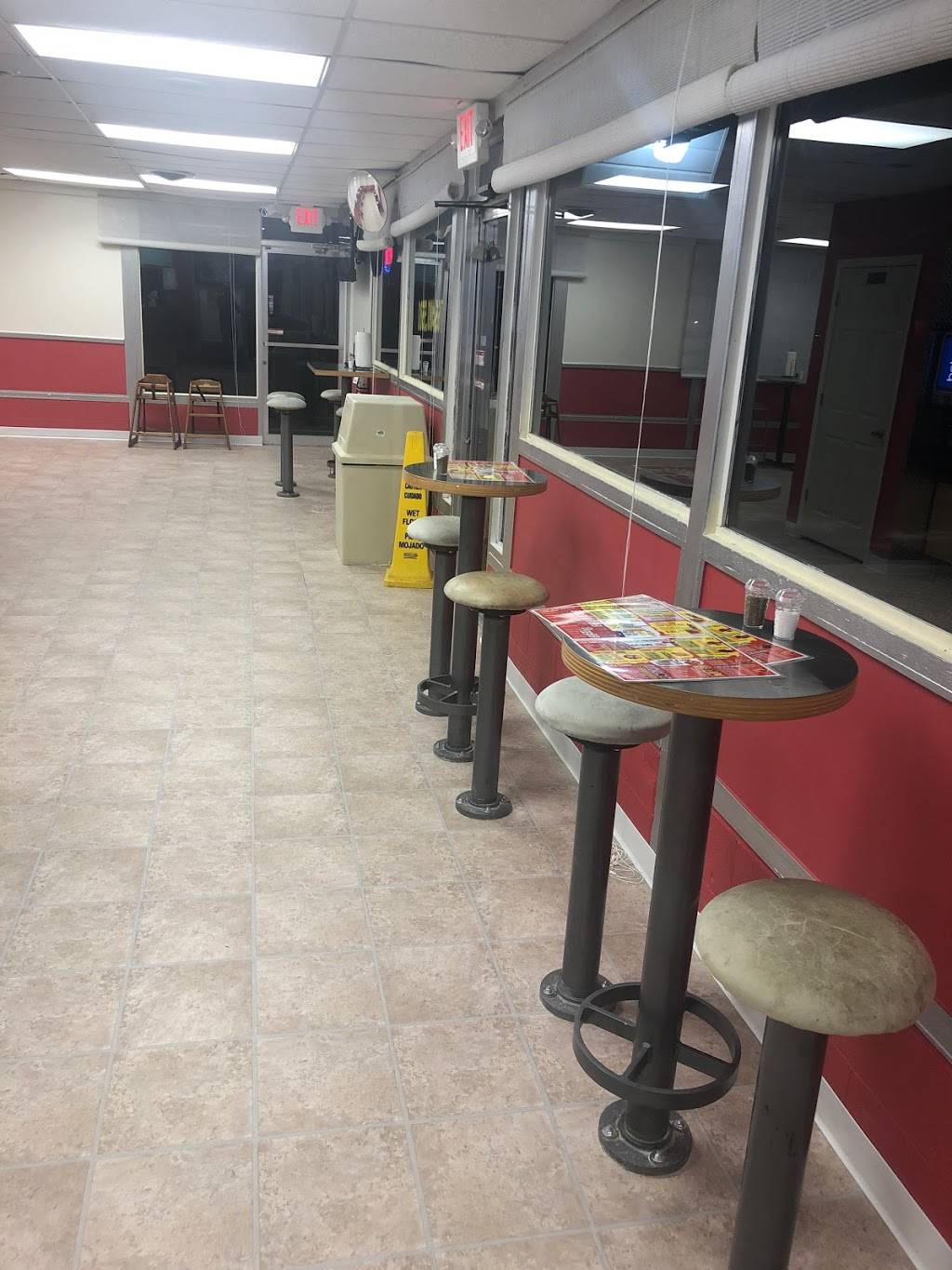 Anderson Fish Chicken & Gyro | restaurant | 730 W 53rd St, Anderson, IN 46013, USA | 7654005580 OR +1 765-400-5580