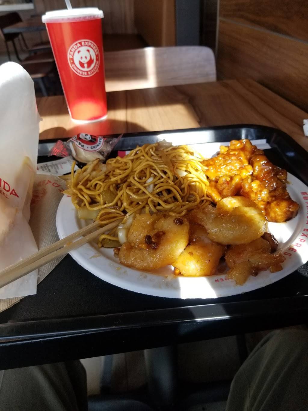 Panda Express | restaurant | 2855 State Rd, Cuyahoga Falls, OH 44223, USA | 3309228281 OR +1 330-922-8281