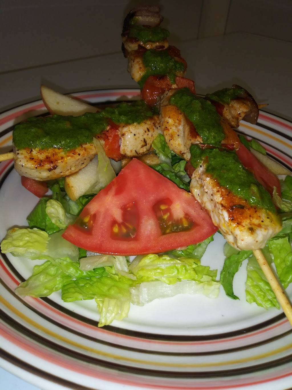 Wings and Burgers | restaurant | 7921 N Armenia Ave, Tampa, FL 33604, USA | 8133042603 OR +1 813-304-2603