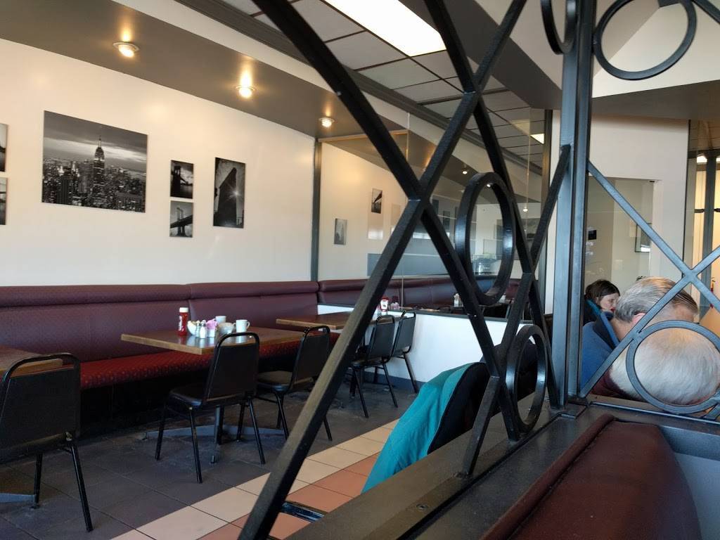 Bridge Street Kitchen | restaurant | 373 Bridge St W, Waterloo, ON N2K 3K3, Canada | 5198863080 OR +1 519-886-3080