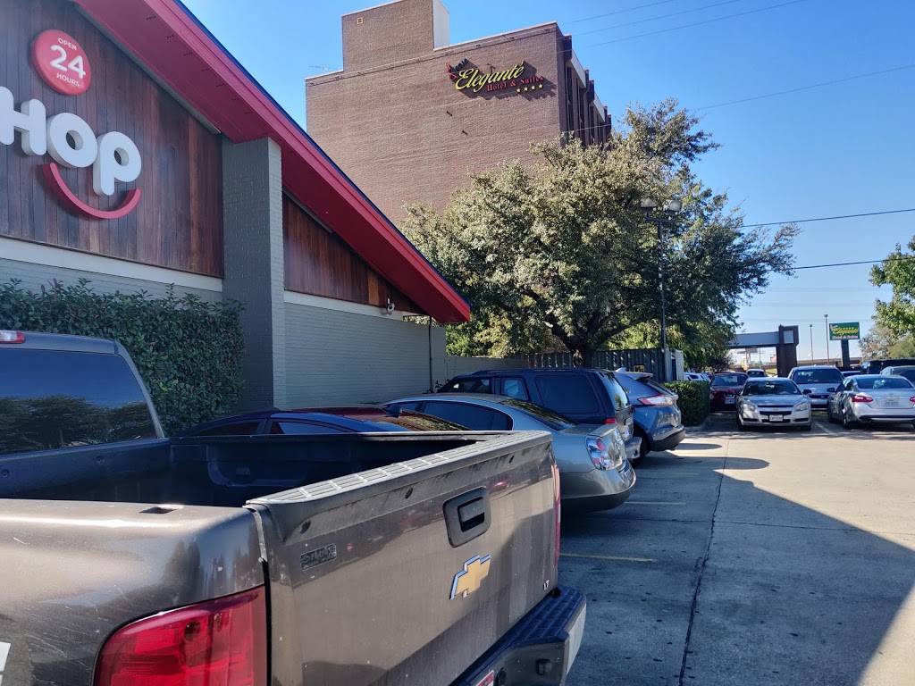 IHOP | restaurant | 2310 Stemmons Trail, Dallas, TX 75220, USA | 2143585599 OR +1 214-358-5599