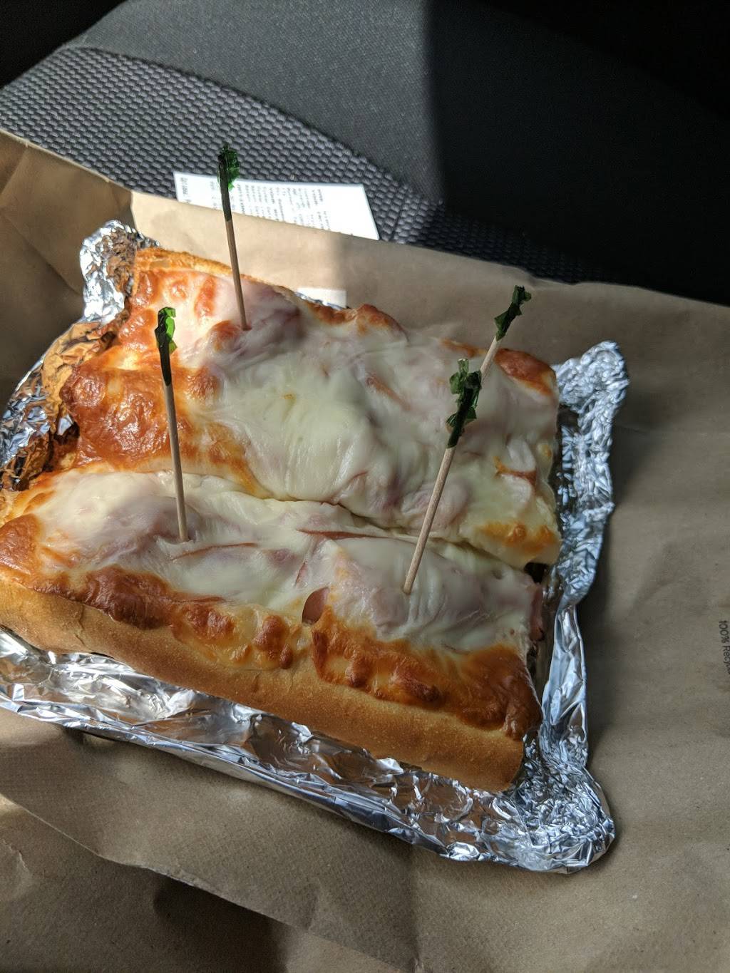 Rumas Deli | restaurant | 1395 Covington Manor Ln, St. Louis, MO 63125, USA | 3148929990 OR +1 314-892-9990