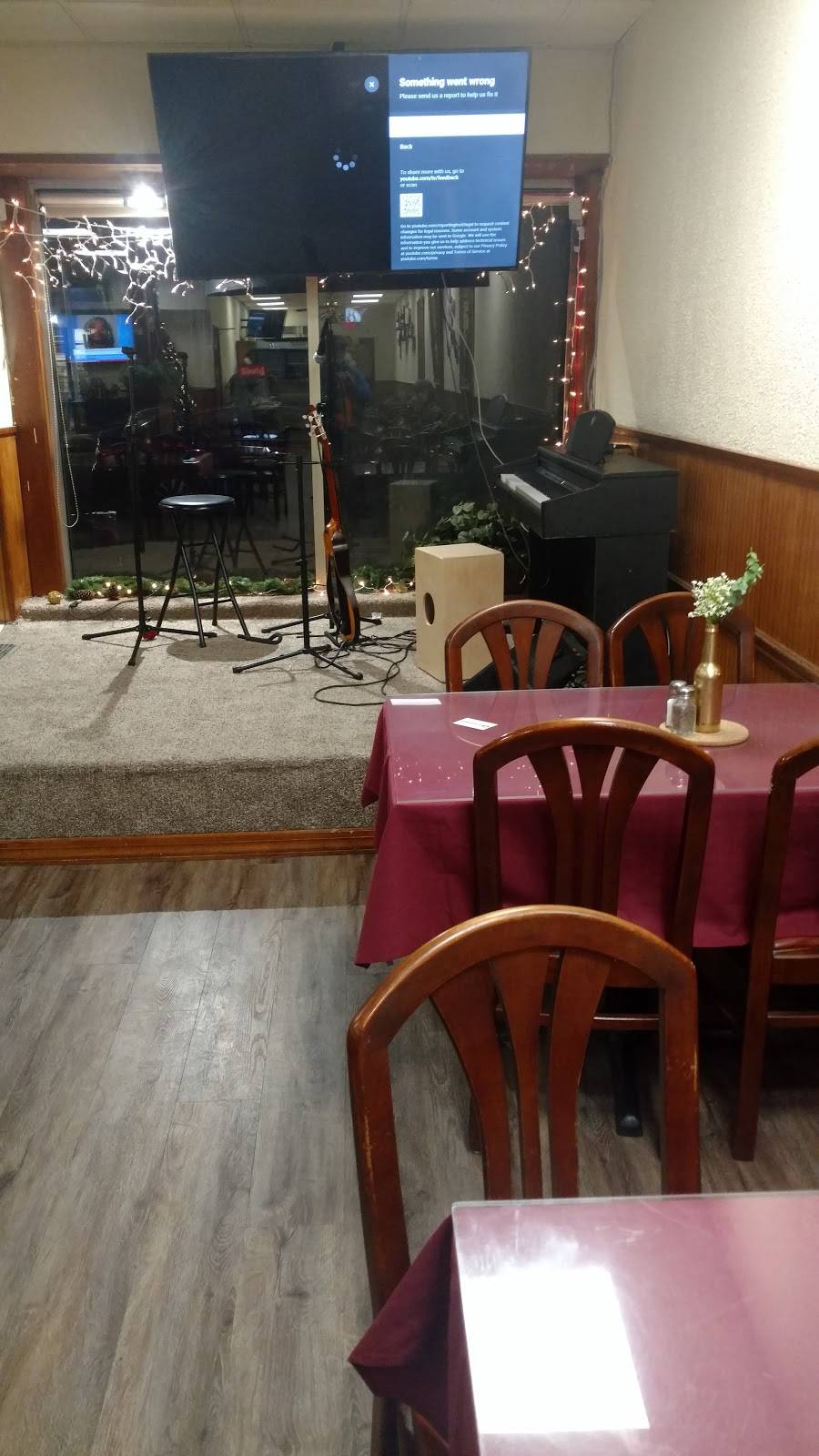 Leontinos Brick Oven | restaurant | 1581 Capitol Ave, Bridgeport, CT 06604, USA | 2037141700 OR +1 203-714-1700