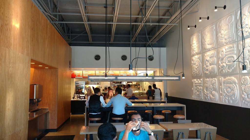 Chipotle Mexican Grill | restaurant | 354 Saw Mill Rd Unit B, West Haven, CT 06516, USA | 2039316157 OR +1 203-931-6157