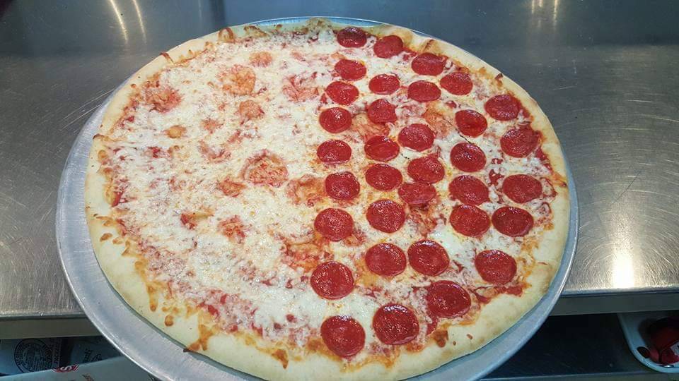 New York Pizza & Pasta | restaurant | 4750 Bryant Irvin Rd #858, Fort Worth, TX 76132, USA | 8179240990 OR +1 817-924-0990