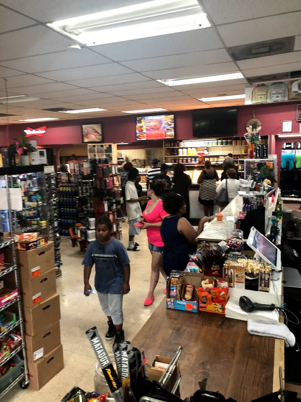 Eddies | restaurant | 1230 Kingshighway, East St Louis, IL 62204, USA | 6188743162 OR +1 618-874-3162