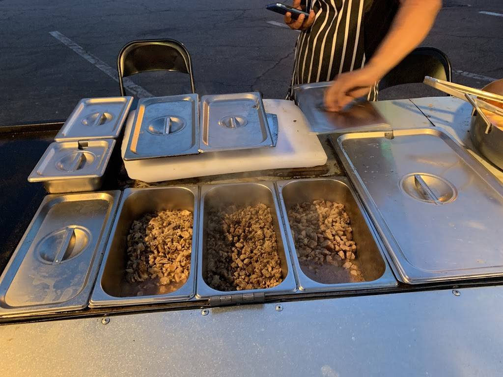 Taqueria nosotros los guapos | restaurant | 1401-1413 S Soto St, Los Angeles, CA 90023, USA | 3238848280 OR +1 323-884-8280