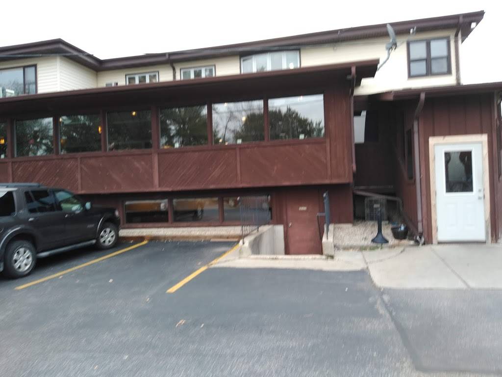 Green Lantern Restaurant | restaurant | 4412 Siggelkow Rd, McFarland, WI 53558, USA | 6088384730 OR +1 608-838-4730