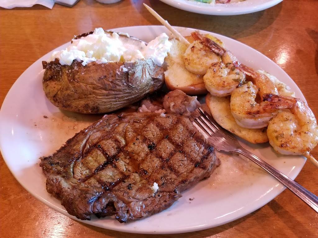 Texas Roadhouse | restaurant | 113 Market St, Winchester, VA 22603, USA | 5406677620 OR +1 540-667-7620