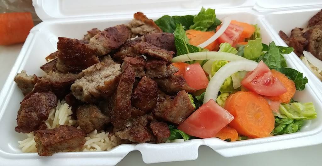 New York Platter | restaurant | 168 Rodman St, Fall River, MA 02721, USA | 7743575645 OR +1 774-357-5645