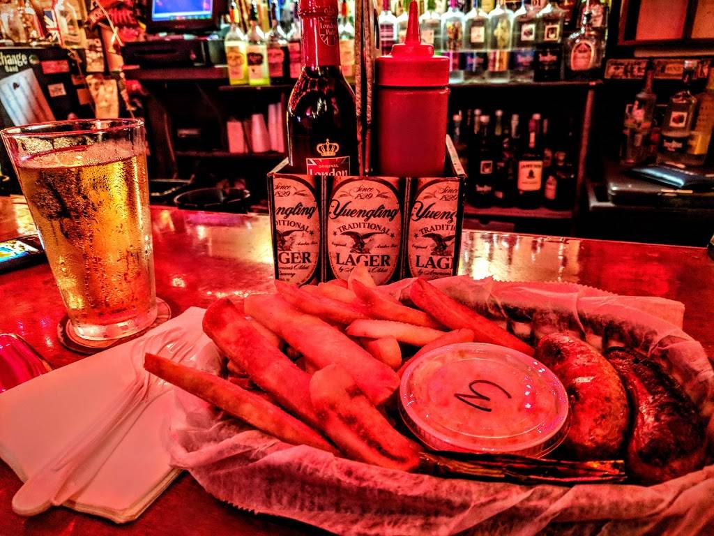 Fox & Hounds British Pub | restaurant | 229 E Brandon Blvd, Brandon, FL 33511, USA | 8134388913 OR +1 813-438-8913