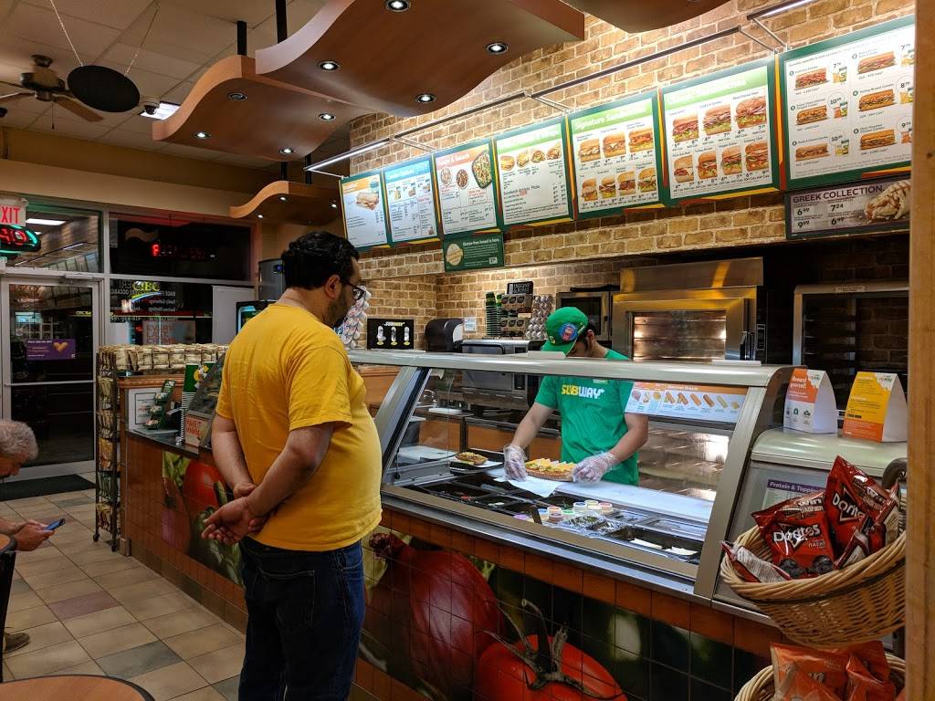 Subway | restaurant | 1123 Lodestar Rd Building F Unit 2, Toronto, ON M3J 0G9, Canada | 4166307827 OR +1 416-630-7827