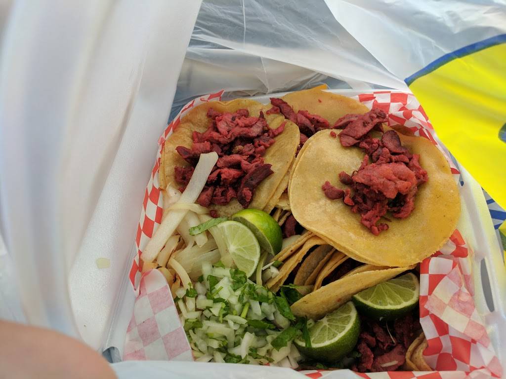 Fitos (Tacos De Trompo) | restaurant | 4412 Main St, Dallas, TX 75226, USA | 9728076192 OR +1 972-807-6192