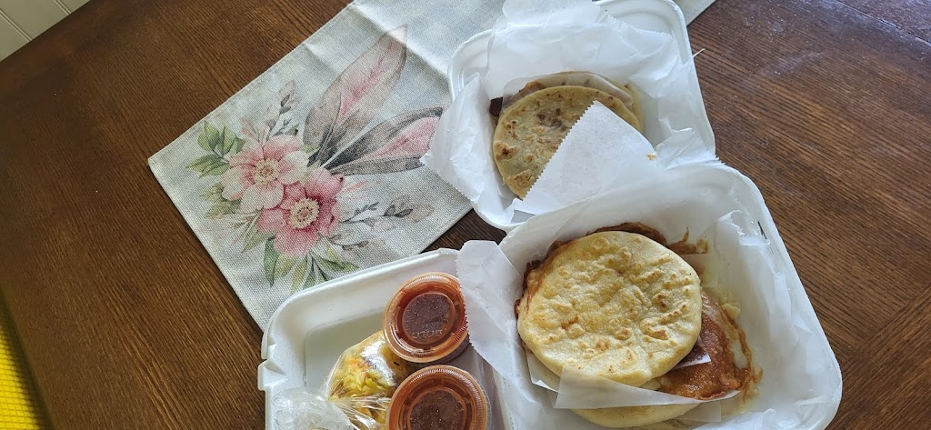 El Sabor de El Salvador | restaurant | 1334 E Chapman Ave, Fullerton, CA 92831, USA | 7142737248 OR +1 714-273-7248