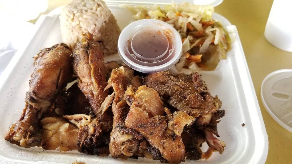CBs Jamaican Jerk | restaurant | 6716 Washington Ave, Ocean Springs, MS 39564, USA | 2283272444 OR +1 228-327-2444