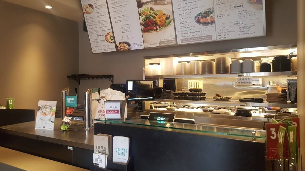 Luna Grill | restaurant | 1464 Encinitas Blvd, Encinitas, CA 92024, USA | 7604522882 OR +1 760-452-2882