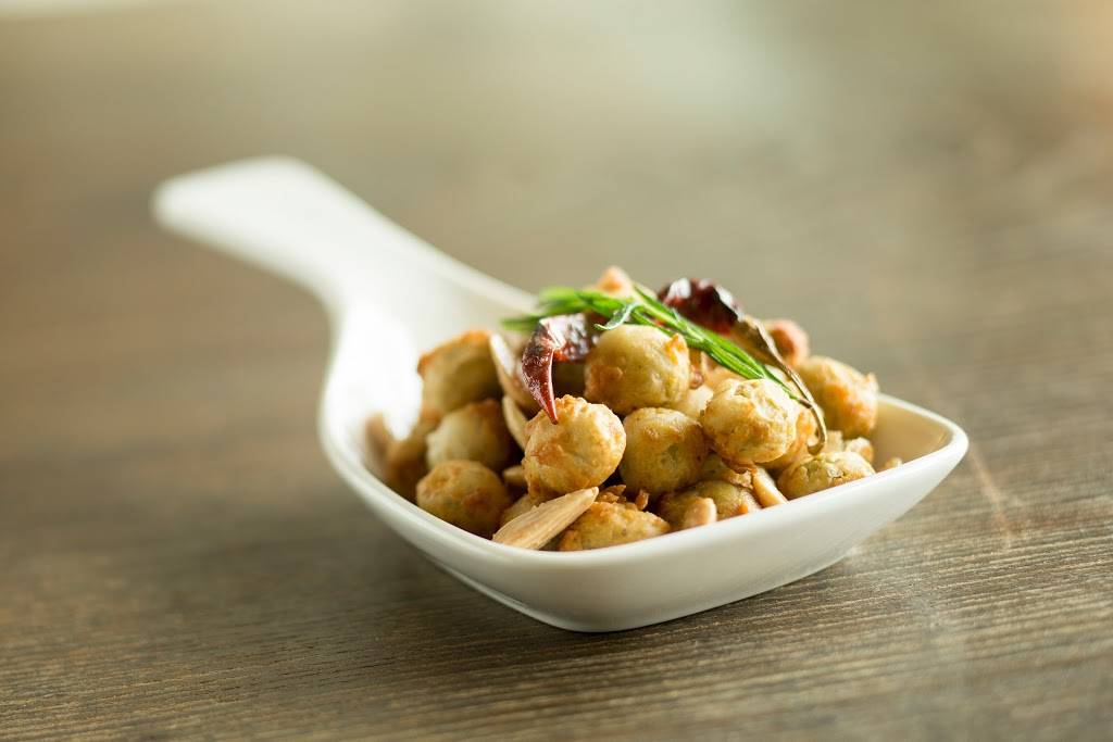 La Luce | restaurant | 14100 Bonnet Creek Resort Ln a, Orlando, FL 32821, USA | 4075973600 OR +1 407-597-3600