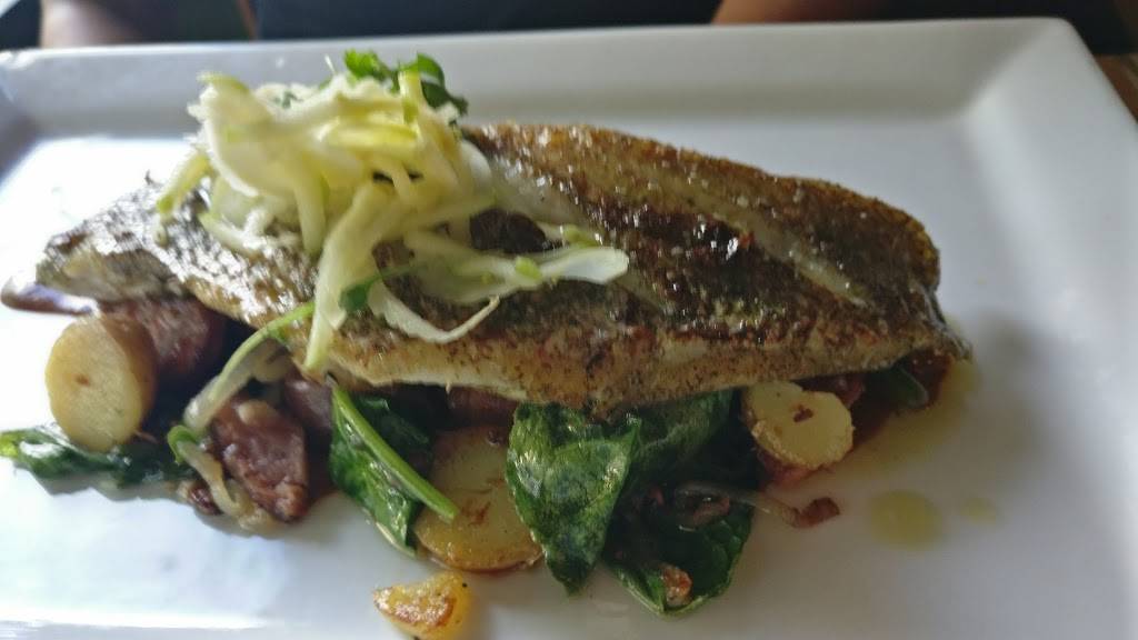 La Fresca | restaurant | 5430, 4750 Grand Ave S, Minneapolis, MN 55419, USA | 6128254142 OR +1 612-825-4142