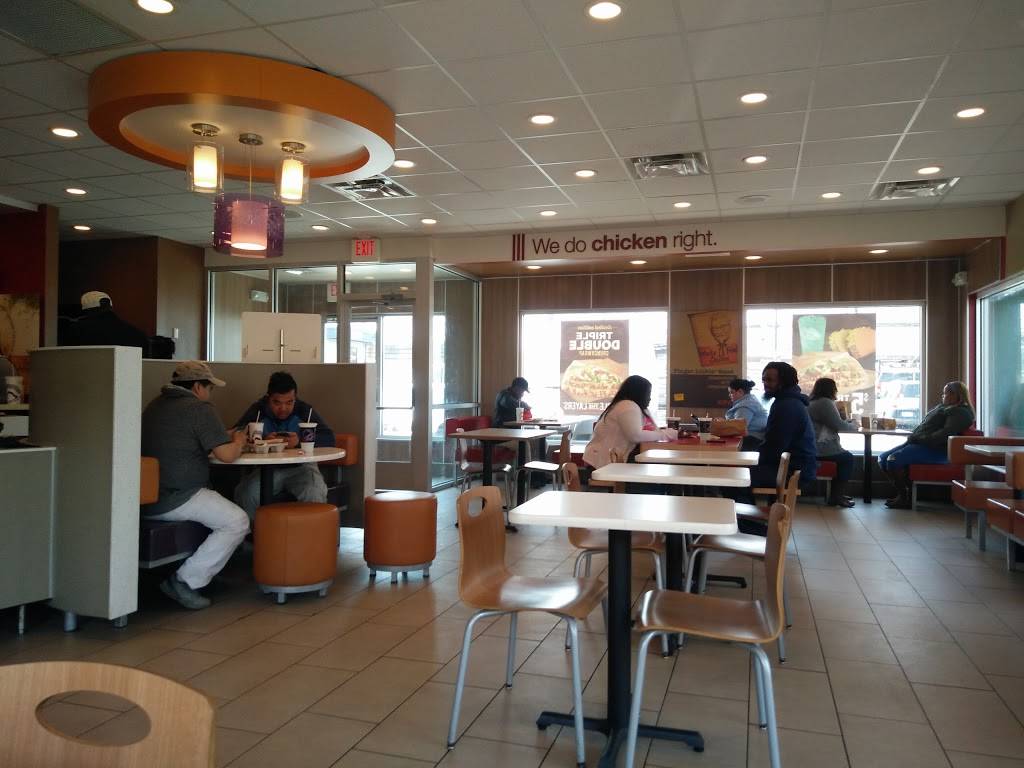 KFC | restaurant | 2422 W Passyunk Avenue, Philadelphia, PA 19145, USA | 2154658194 OR +1 215-465-8194