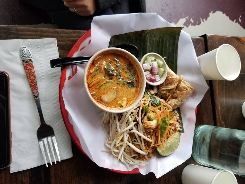 SkyIce Thai Food & Ice Cream | restaurant | 63 5th Ave, Brooklyn, NY 11217, USA | 7182300910 OR +1 718-230-0910