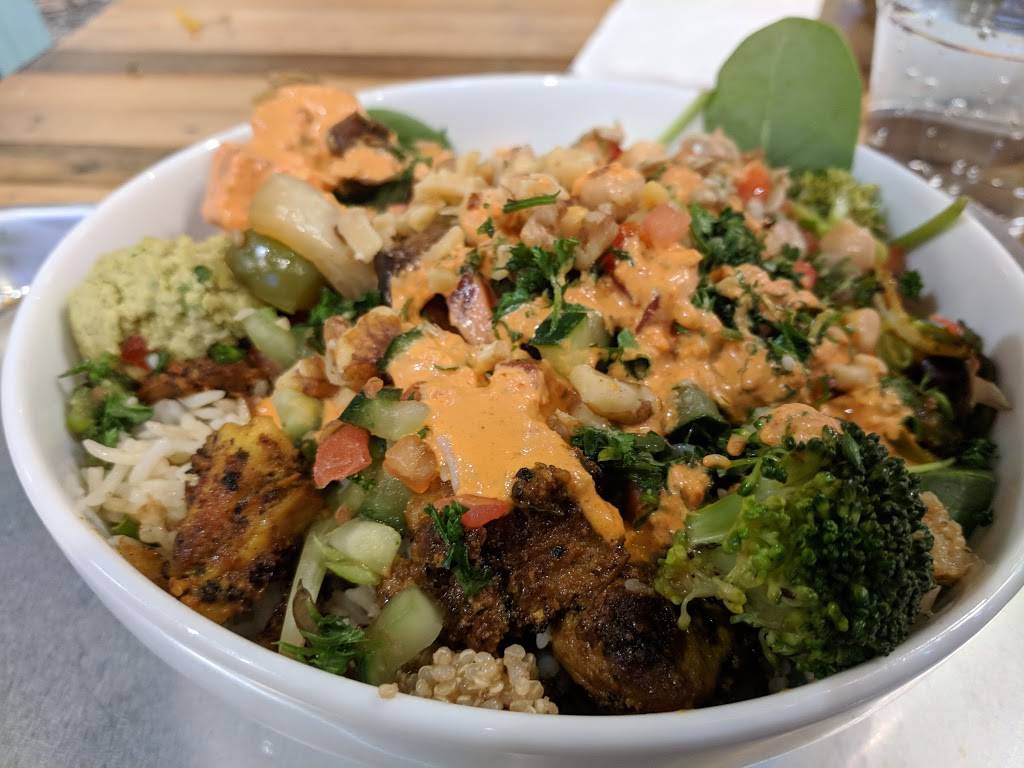 Mezeh Mediterranean Grill (Fair Oaks Mall) | restaurant | 11750 Fair Oaks Mall, Fairfax, VA 22033, USA | 7033106387 OR +1 703-310-6387