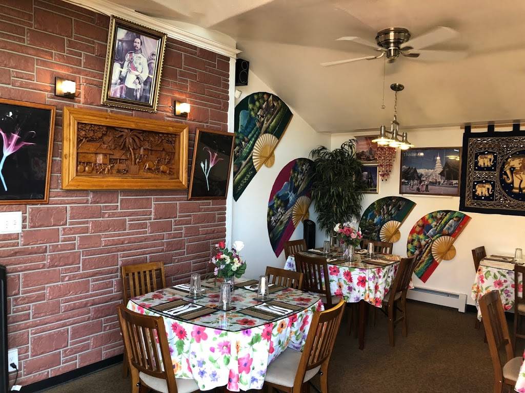 Thai Siam | restaurant | 3801 Lois Dr, Anchorage, AK 99517, USA | 9079297599 OR +1 907-929-7599
