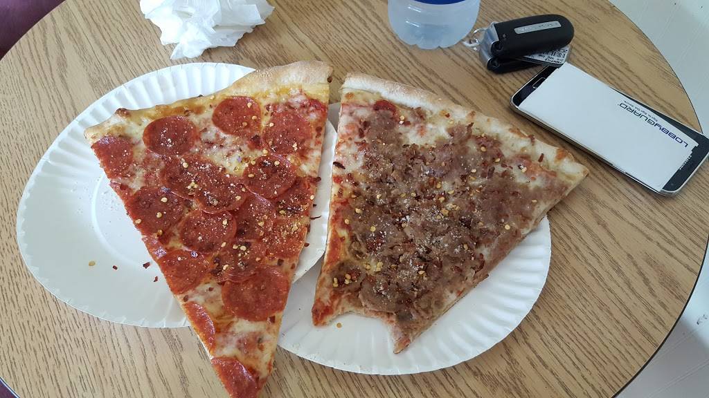 Savinos Pizza | restaurant | 285 Oradell Ave, Paramus, NJ 07652, USA | 2012653888 OR +1 201-265-3888