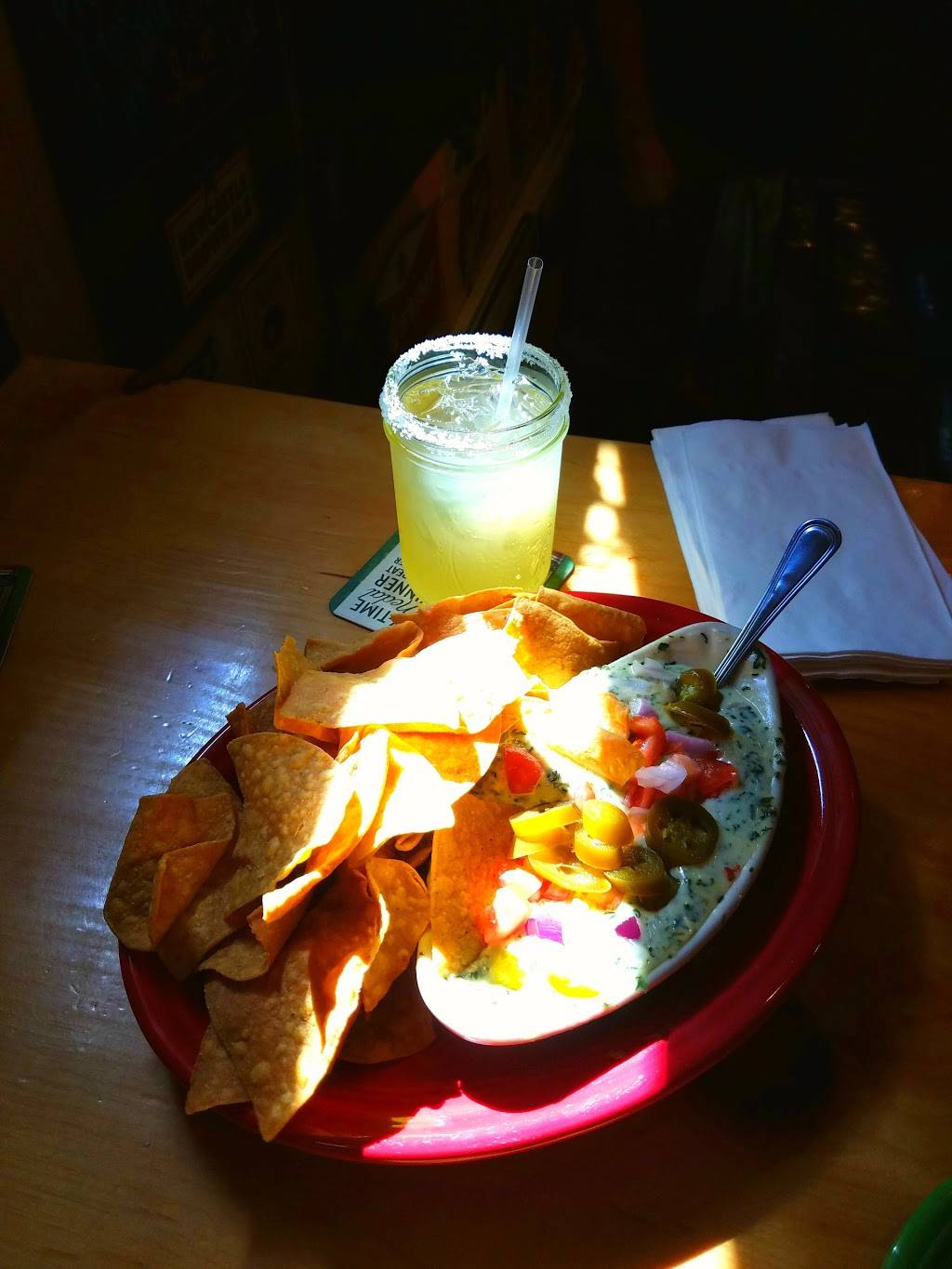 Frog Rock Tavern | restaurant | 67 Main St, Meredith, NH 03253, USA | 6036777625 OR +1 603-677-7625