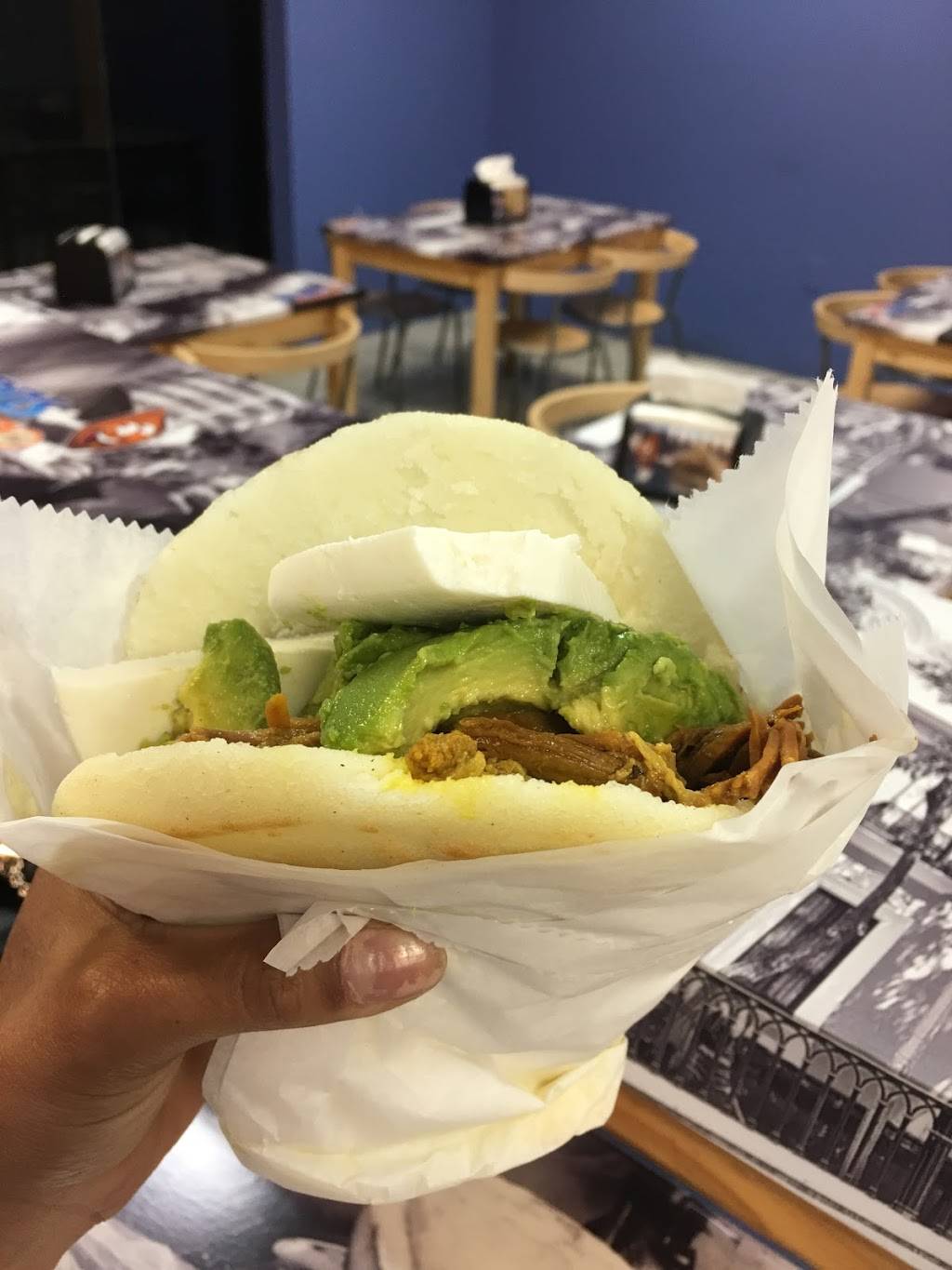 Arepas El Cacao 4 | restaurant | Hunter Creek Plaza, 4115 Town Center Blvd, Orlando, FL 32837, USA | 3217328485 OR +1 321-732-8485