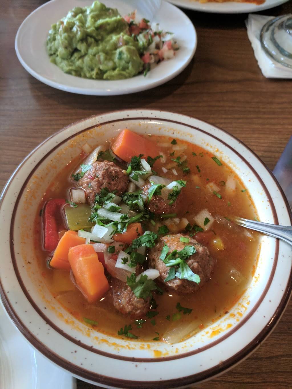 Patron Mexican Bar & Grill | restaurant | 1620 Newbury Rd #2, Newbury Park, CA 91320, USA | 8054983188 OR +1 805-498-3188