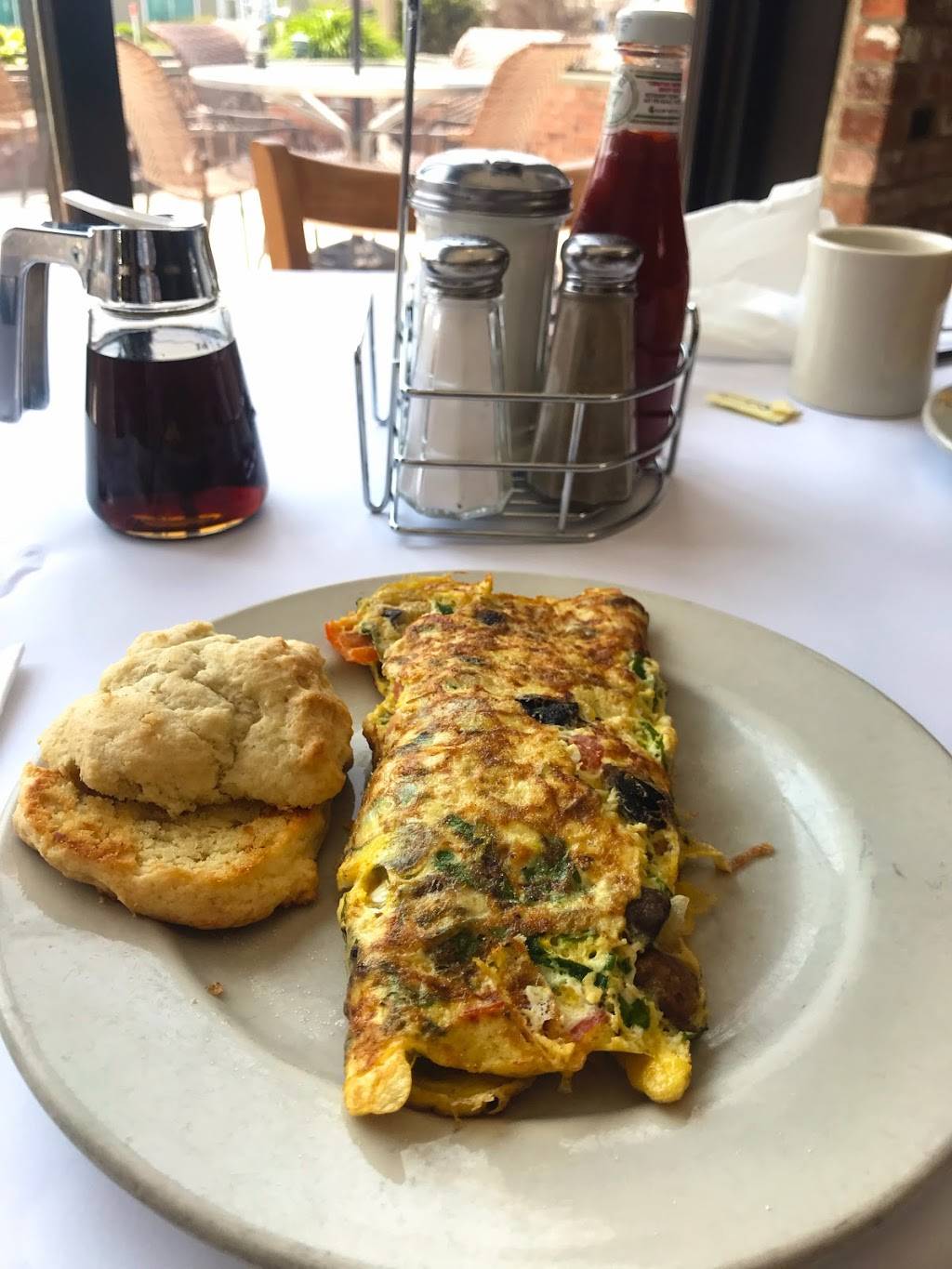 Jenis Main Street Bistro | restaurant | 62375 Main Rd, Southold, NY 11971, USA | 6317659610 OR +1 631-765-9610