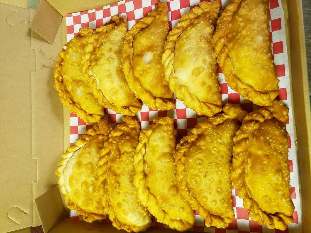 Scoops 4U Pizza & More | restaurant | 3501 W Vine St, Kissimmee, FL 34741, USA | 4077506317 OR +1 407-750-6317