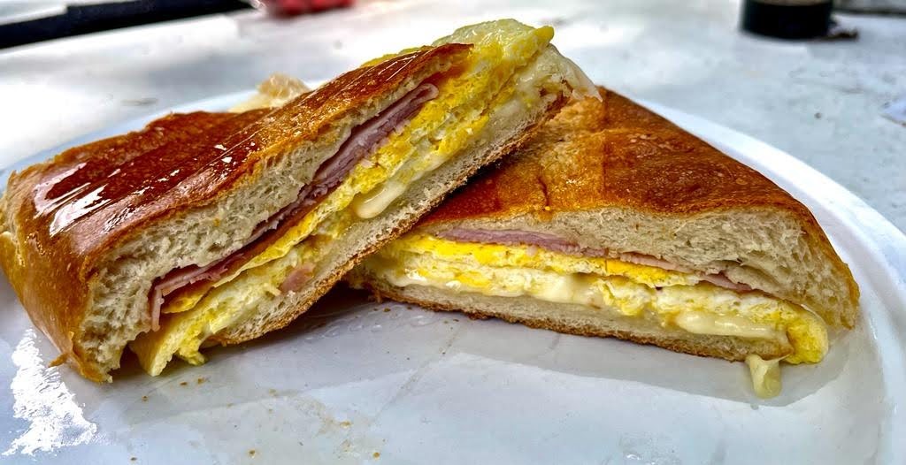 Roxis Caribbean flavor | restaurant | 5406 N 56th St, Tampa, FL 33610, USA | 8139277708 OR +1 813-927-7708