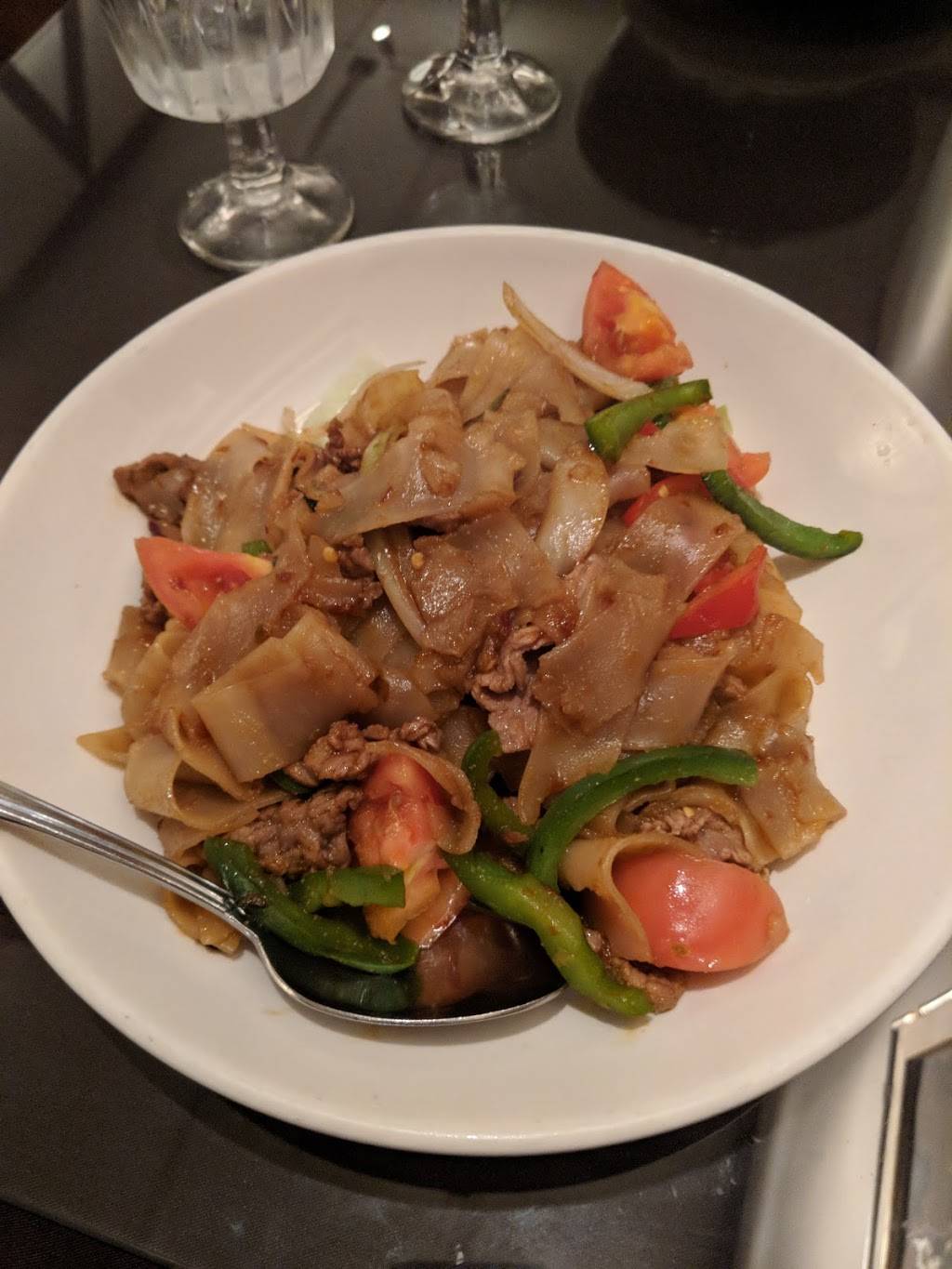 Suriya Thai | restaurant | 123 W California Blvd, Pasadena, CA 91105, USA | 6265777273 OR +1 626-577-7273