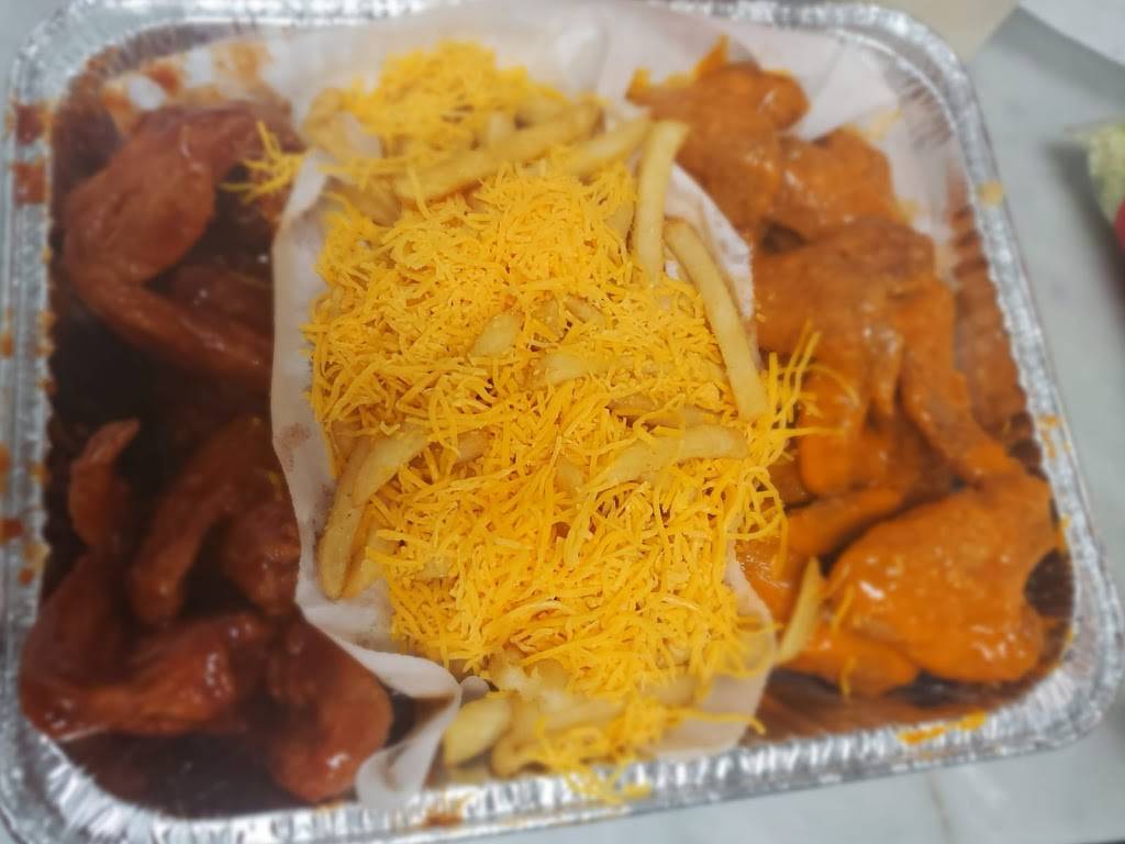 Mikes Fish and Chicken LLC | restaurant | 11947 Hamilton Ave, Cincinnati, OH 45231, USA | 5135104058 OR +1 513-510-4058