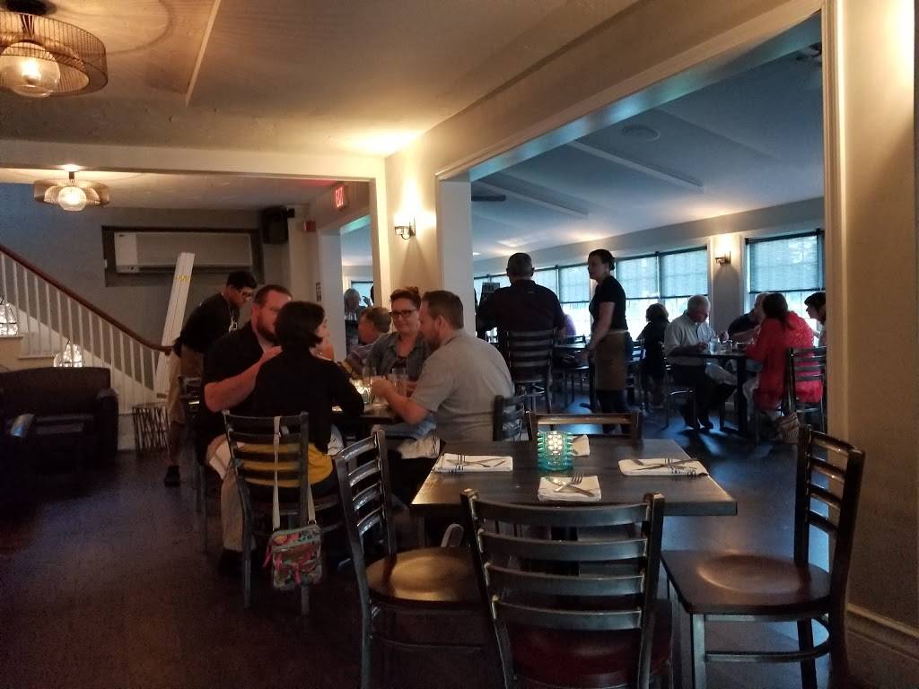 Civic Kitchen & Drink | restaurant | 121 W Main St, Westborough, MA 01581, USA | 5083295179 OR +1 508-329-5179