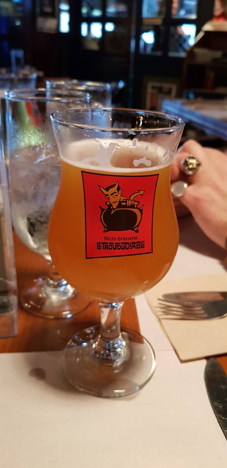 Cactus | restaurant | 139 Boulevard des Bois Francs S, Victoriaville, QC G6P 4S4, Canada | 8197585311 OR +1 819-758-5311