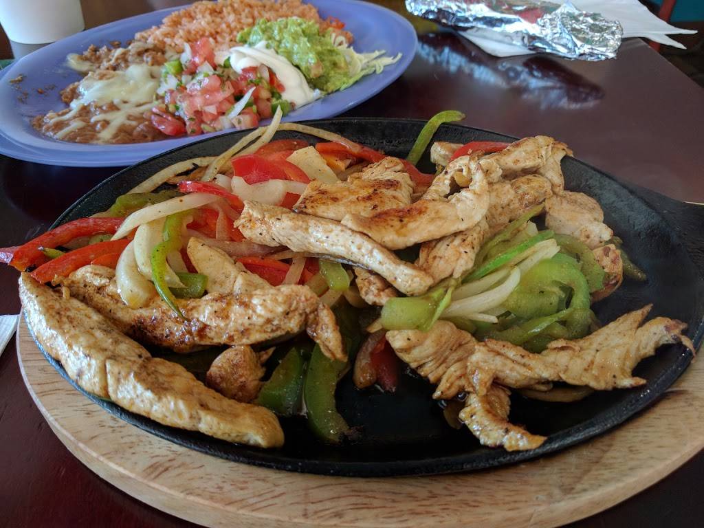 Mavericks Mexican Grill | restaurant | 1111 Meridian Ave Ste 5, San Jose, CA 95125, USA | 4084402468 OR +1 408-440-2468