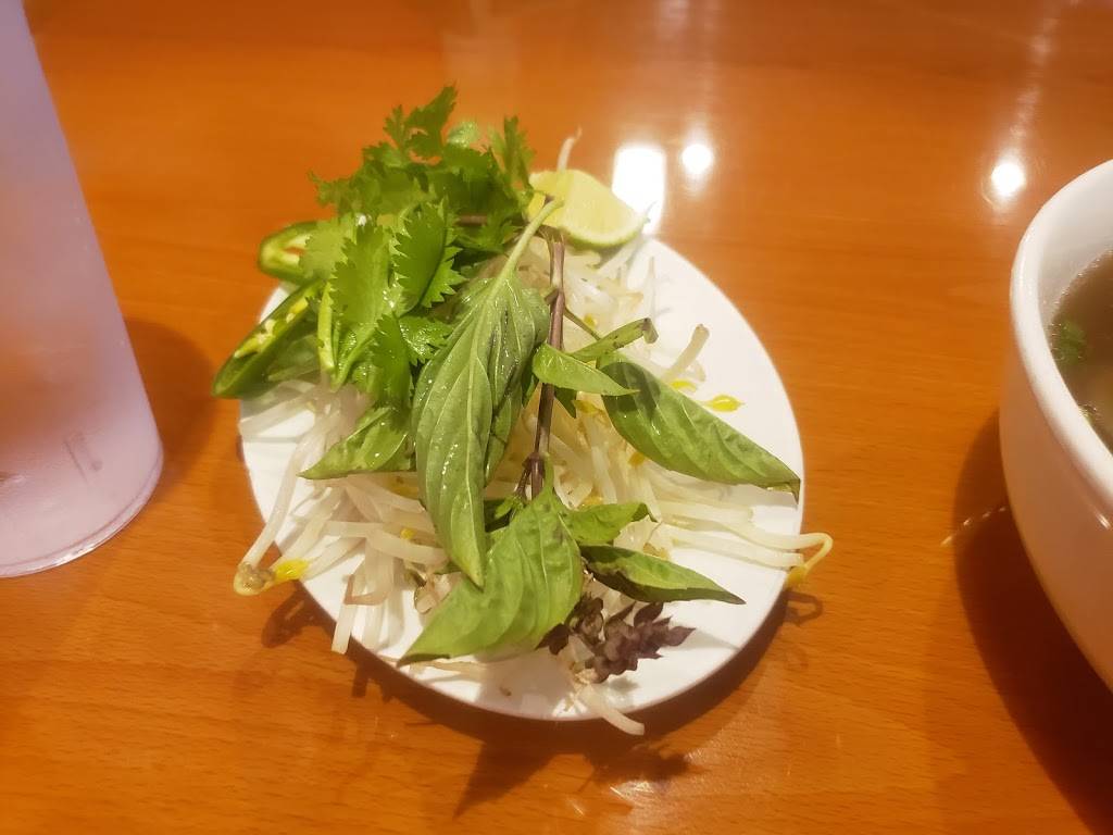 Pho Place | restaurant | 4647 US-280, Birmingham, AL 35242, USA | 2055185334 OR +1 205-518-5334