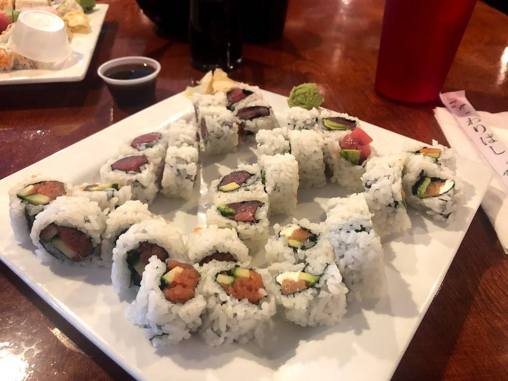 Arigato Sushi Boutique | restaurant | 140 N College St #101, Auburn, AL 36830, USA | 3348873915 OR +1 334-887-3915