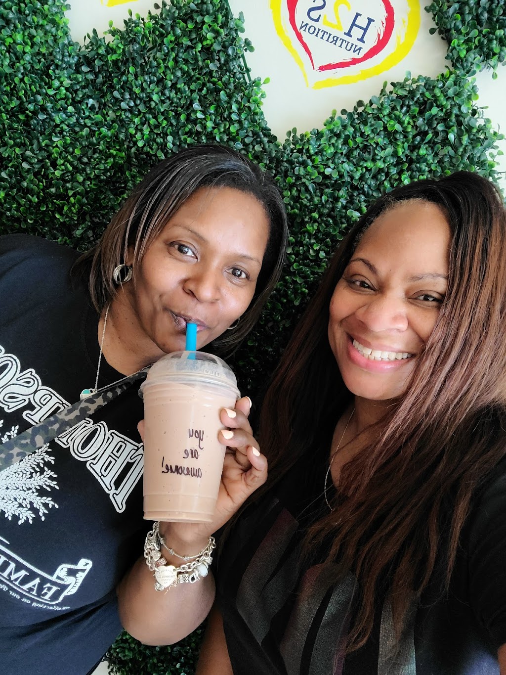 H2S Nutrition | cafe | 15025 Woodlawn Ave, Dolton, IL 60419, USA | 7083929242 OR +1 708-392-9242