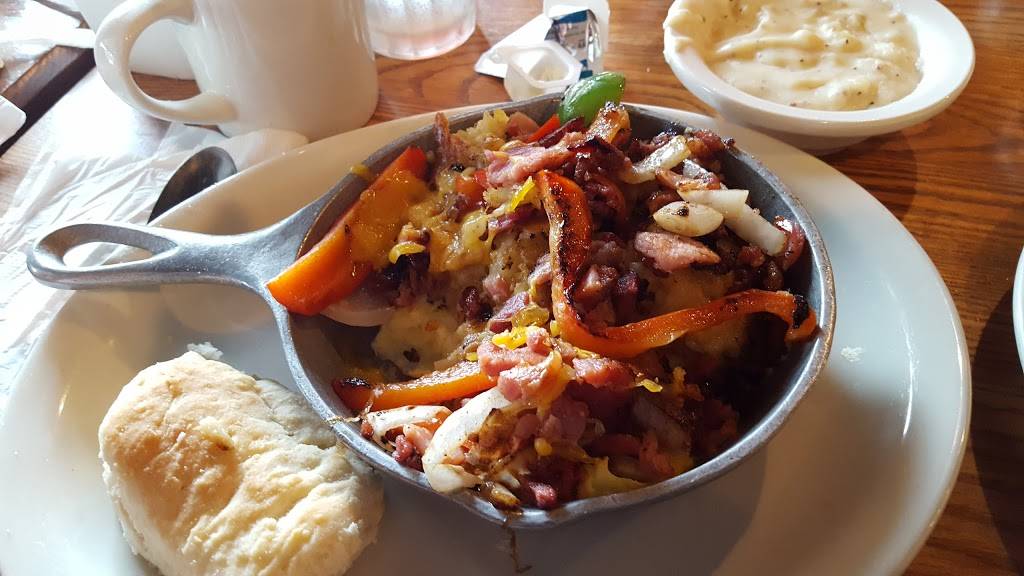 Cracker Barrel Old Country Store | restaurant | 35 S Willowdale Dr Ste 1822, Lancaster, PA 17602, USA | 7172908100 OR +1 717-290-8100