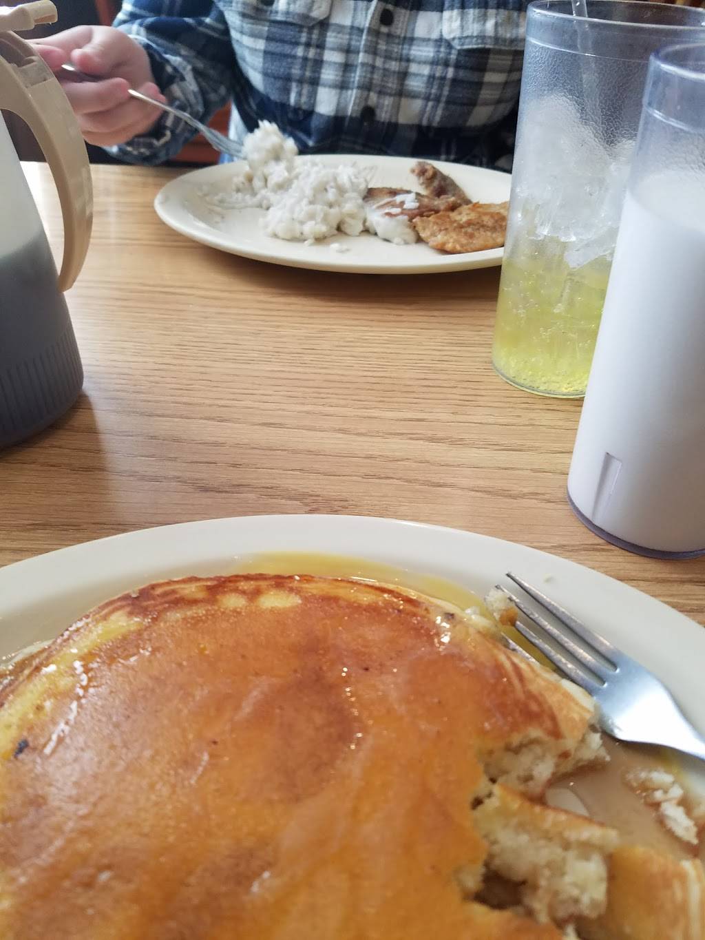 Sunrise Grill | restaurant | 118 W Main St, Locust, NC 28097, USA | 7048888772 OR +1 704-888-8772