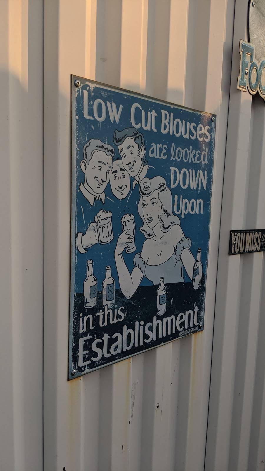 Blind Daves Bar | restaurant | 5082 S 136th St, Omaha, NE 68137, USA | 4028959990 OR +1 402-895-9990