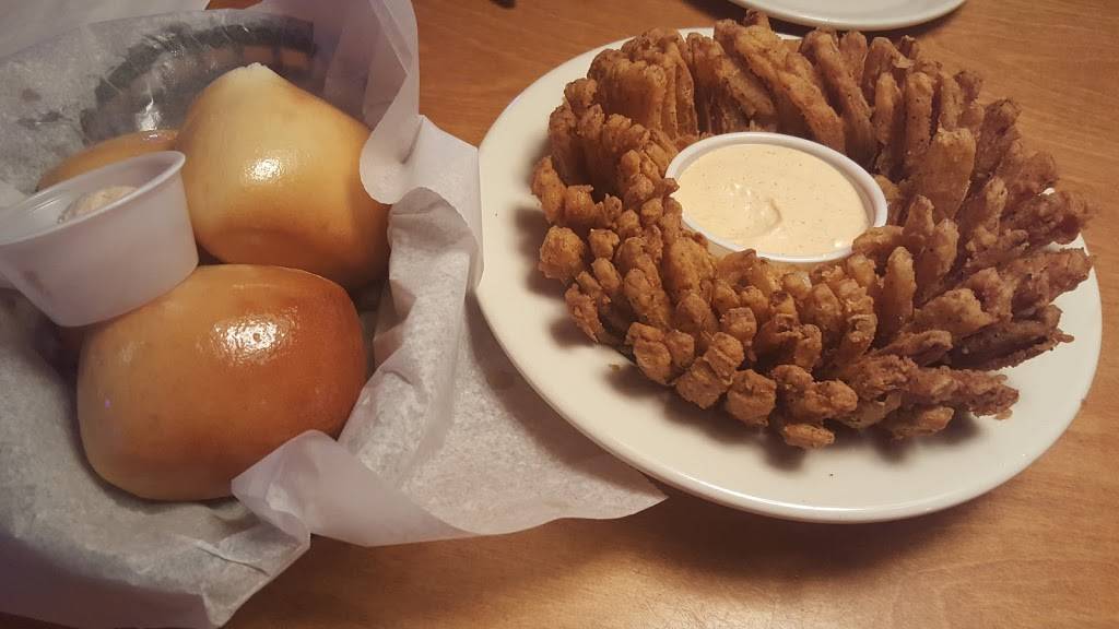 Texas Roadhouse | restaurant | 710 W Washington Center Rd W, Fort Wayne, IN 46825, USA | 2604160919 OR +1 260-416-0919