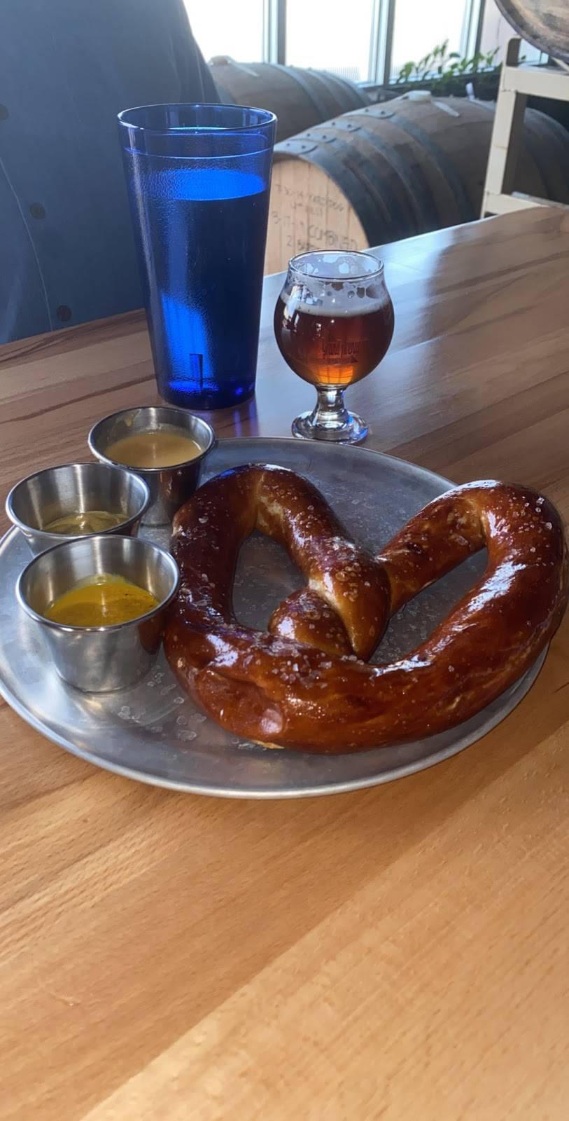 Grand Avenue Brewing Company | restaurant | 1205 W Pierce St, Phoenix, AZ 85007, USA | 6026705465 OR +1 602-670-5465