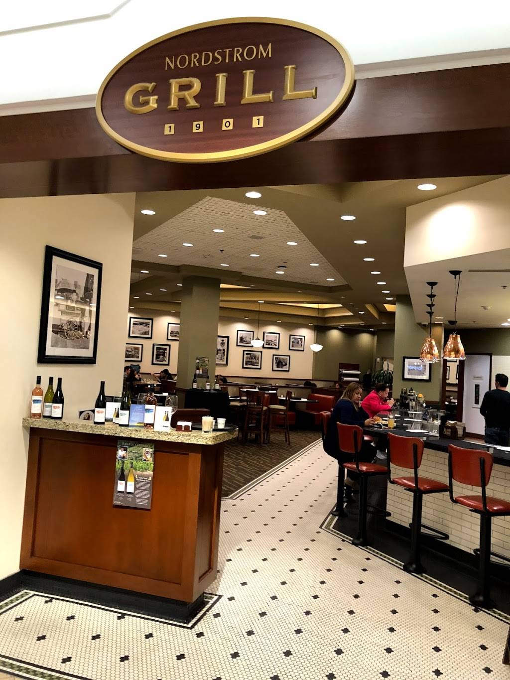 Nordstrom Grill | restaurant | 630 Old Country Rd, Garden City, NY 11530, USA | 5167460011 OR +1 516-746-0011