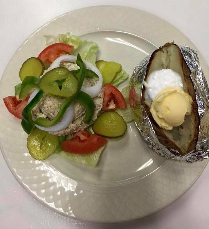 Hawkeye Bar B Que | meal delivery | 339 Commerce Way, Tifton, GA 31794, USA | 2293965991 OR +1 229-396-5991