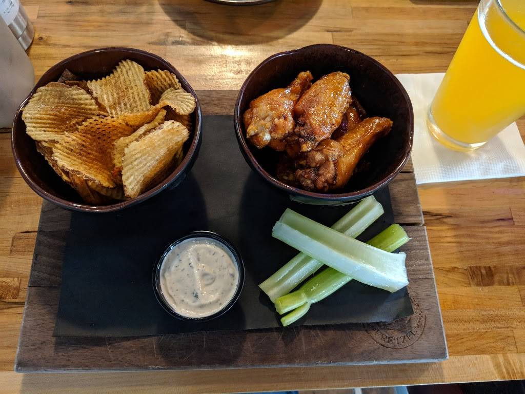 The Butcher Shop Beer Garden & Grill | restaurant | 209 6th St, West Palm Beach, FL 33401, USA | 5618122336 OR +1 561-812-2336